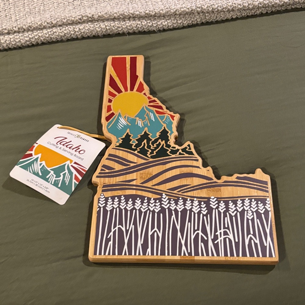 Idaho Shaped Bamboo Cutting Board
